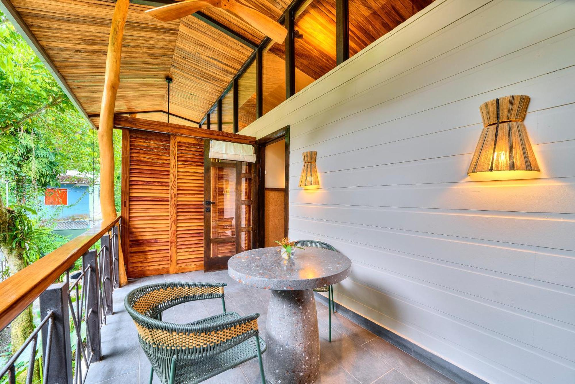 Conga Boutique Hotel Puerto Viejo de Talamanca Bagian luar foto