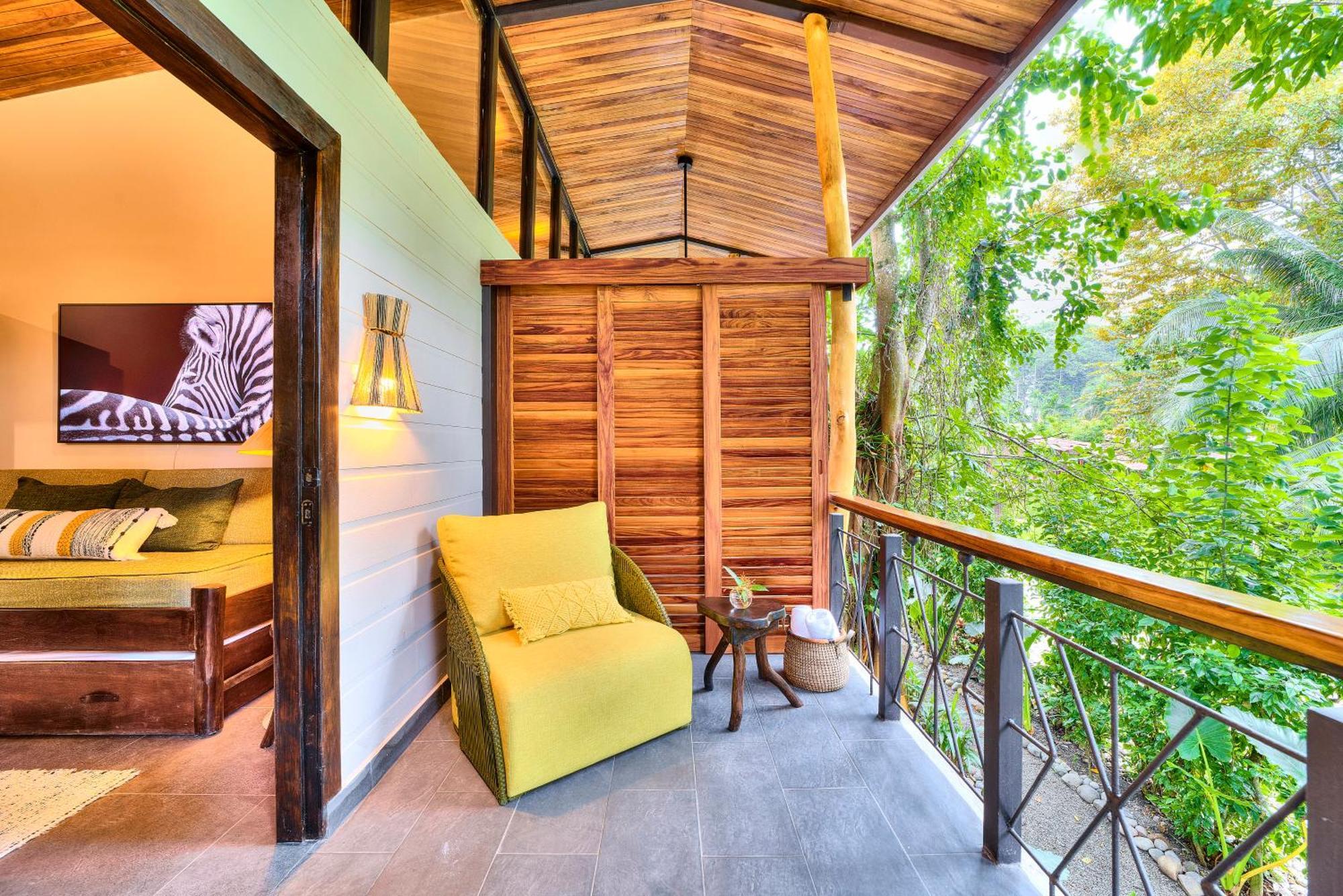 Conga Boutique Hotel Puerto Viejo de Talamanca Bagian luar foto