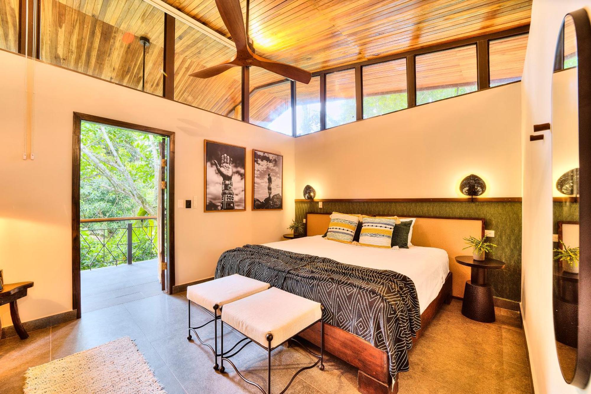 Conga Boutique Hotel Puerto Viejo de Talamanca Bagian luar foto