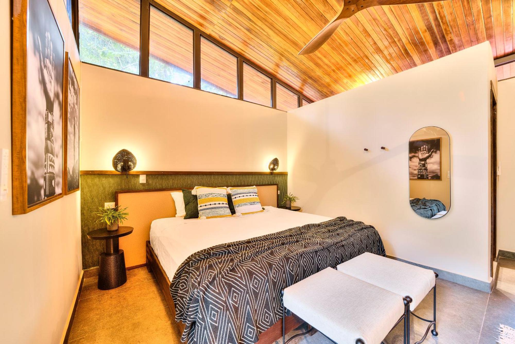 Conga Boutique Hotel Puerto Viejo de Talamanca Bagian luar foto