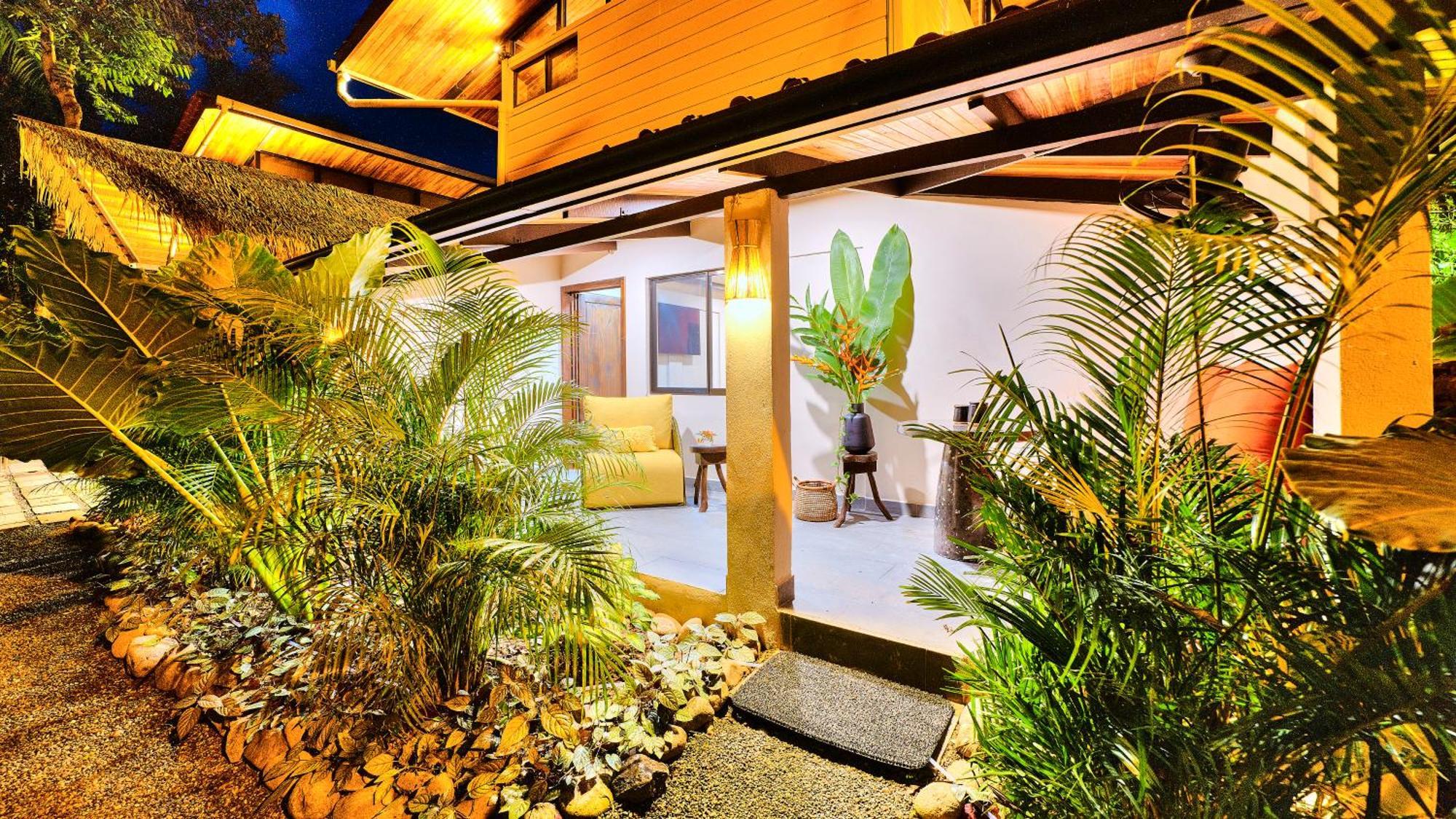 Conga Boutique Hotel Puerto Viejo de Talamanca Bagian luar foto